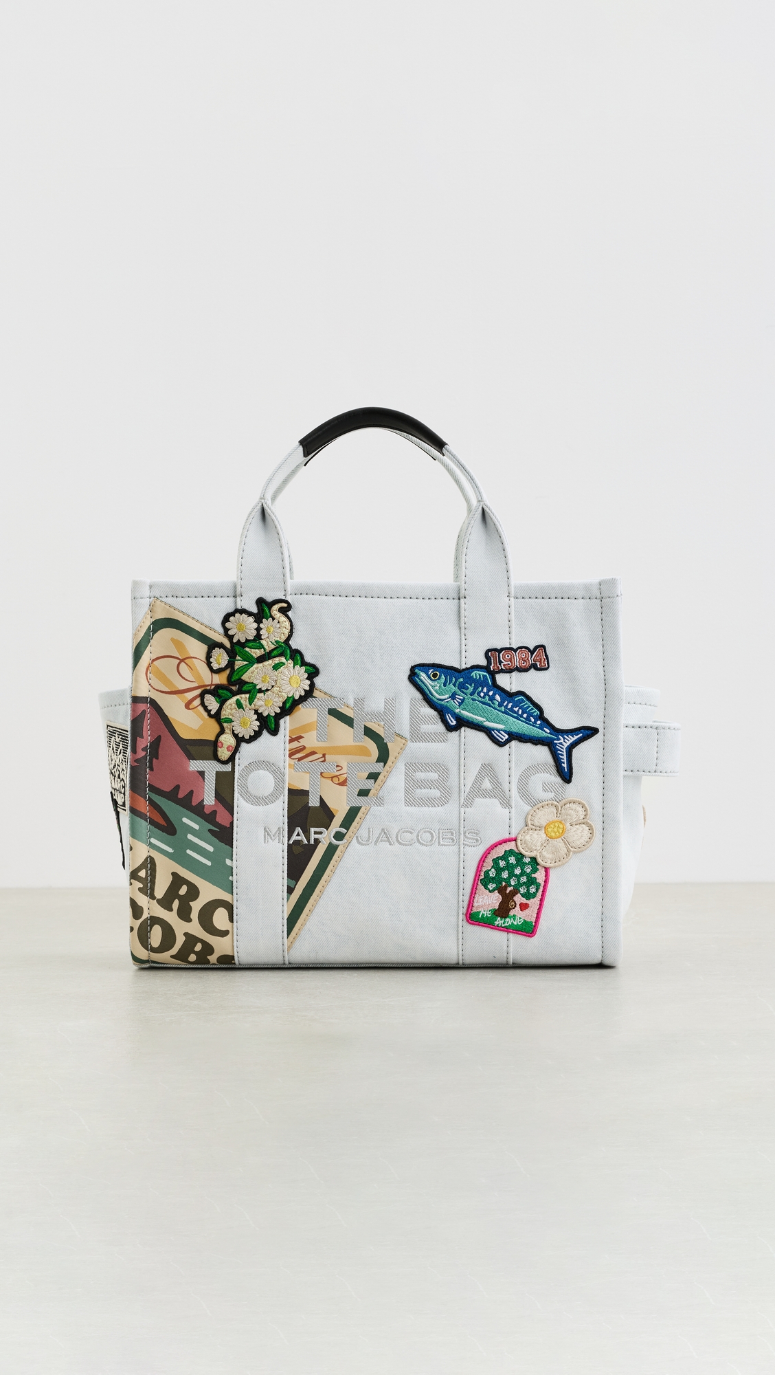 حقيبة توت متوسطة من الدينم The Tote