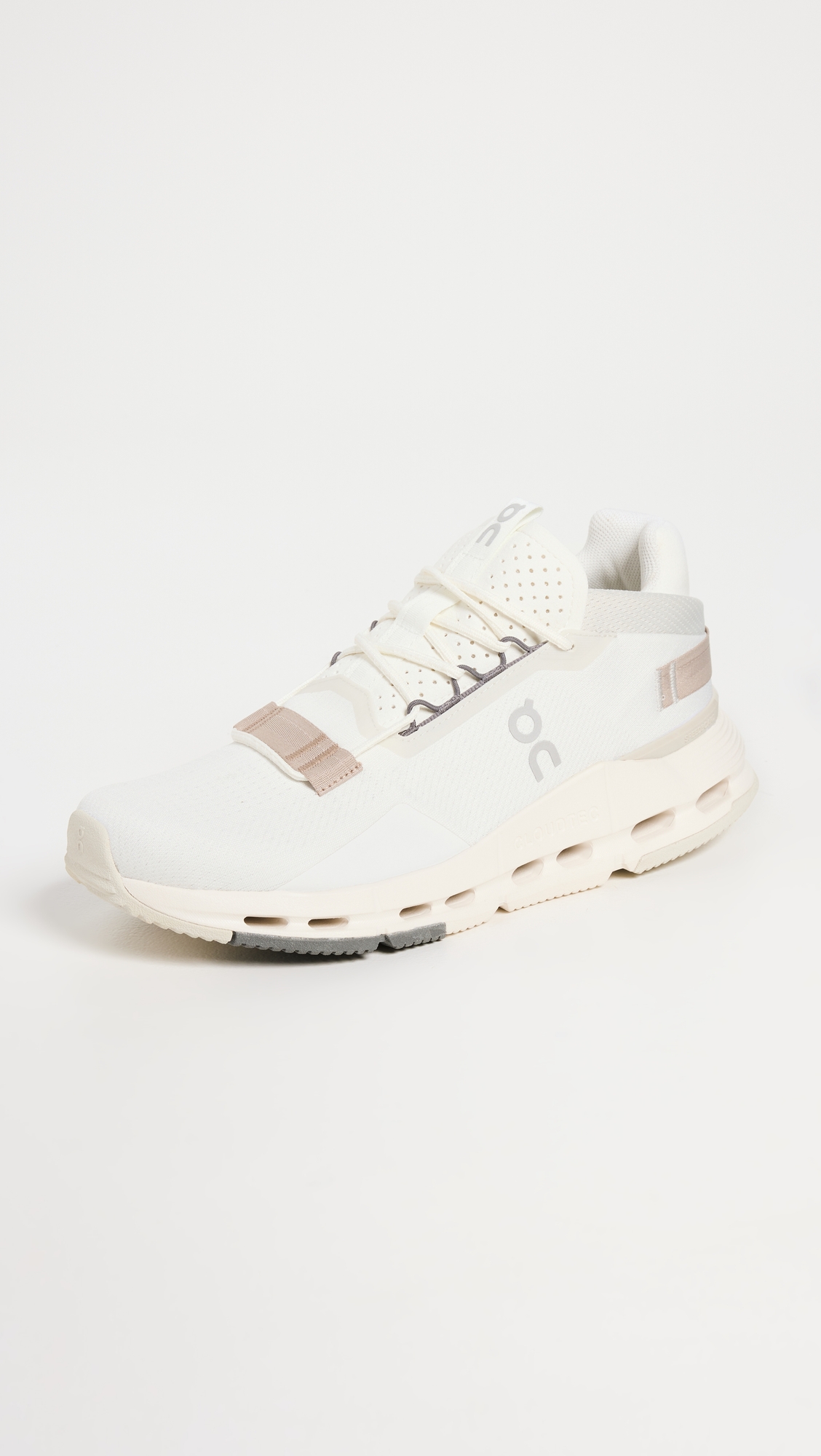 On Cloudnova 2 Sneakers